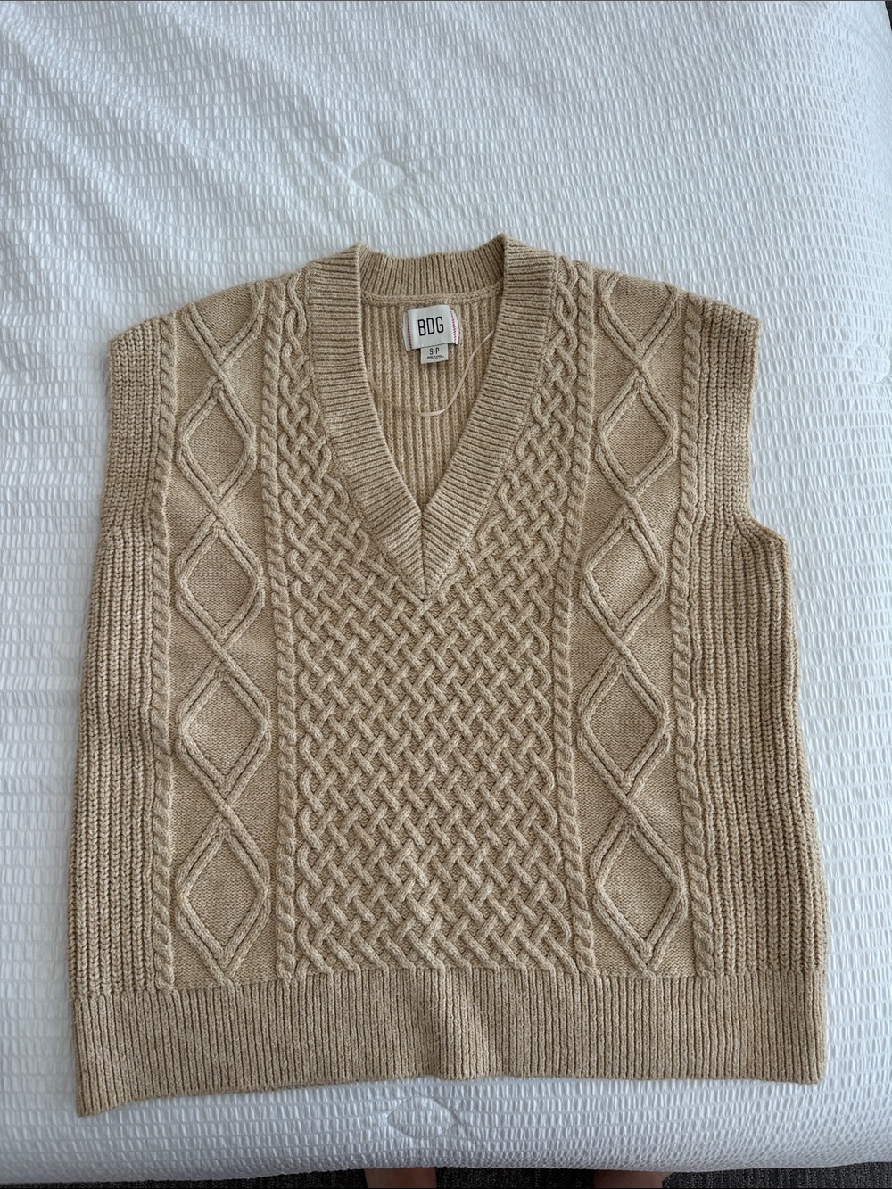 BDG Cable Knit V-Neck Sweater Vest